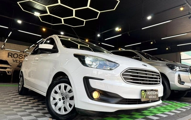 imagem-https://www.socarrao.com.br/sc-vehicle-images-prod/4425906/1792703598792-8559915_4_B_620e56c04f.jpeg