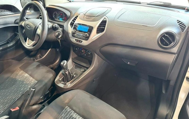 imagem-https://www.socarrao.com.br/sc-vehicle-images-prod/4425906/1792703598801-8559915_11_B_1a77855b2f.jpeg