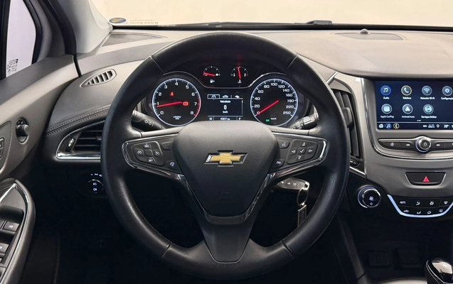 imagem-https://www.socarrao.com.br/sc-vehicle-images-prod/4425911/1792703723066-8fa12742edf0490a9447d92907a6f901_1792689319344.jpg