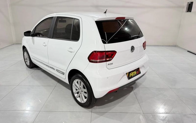 imagem-https://www.socarrao.com.br/sc-vehicle-images-prod/4425967/1792704047943-8598065_2_B_9e4562c045.jpeg
