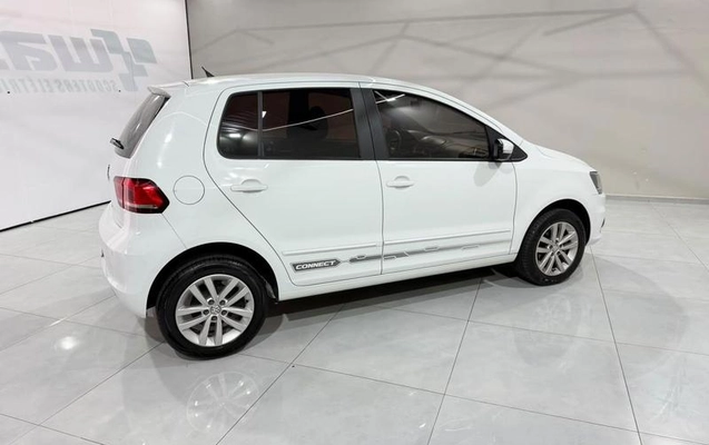 imagem-https://www.socarrao.com.br/sc-vehicle-images-prod/4425967/1792704047951-8598065_0_B_3f08041a75.jpeg