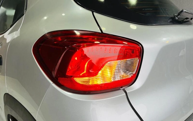 imagem-https://www.socarrao.com.br/sc-vehicle-images-prod/4425978/1792862135193-8591250_17_B_04f86ae93e.jpeg