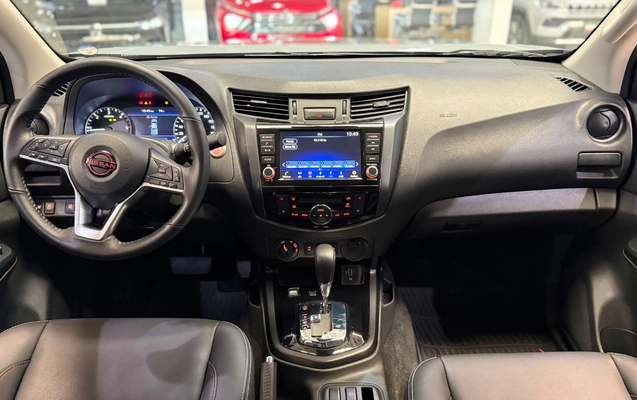 imagem-https://www.socarrao.com.br/sc-vehicle-images-prod/4425990/1792704218514-YjVkZmI4OWUtMWExNi00ZWI2LTg5YWUtNjAyMWY2NzgwMzljLmpwZWc.jpeg