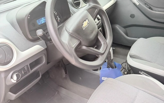 imagem-https://www.socarrao.com.br/sc-vehicle-images-prod/4426013/1792704360536-gb-e243714.jpeg