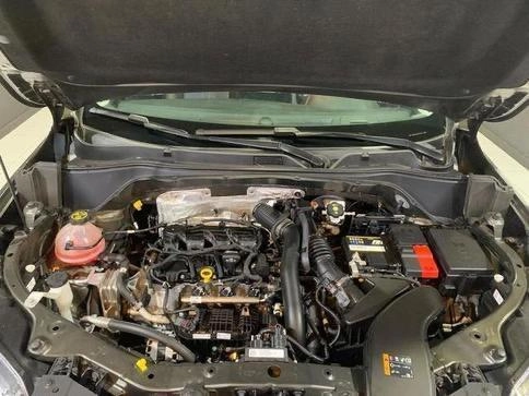 imagem-https://www.socarrao.com.br/sc-vehicle-images-prod/4426016/1792704396630-8597179_15_B_18eb937402.jpeg