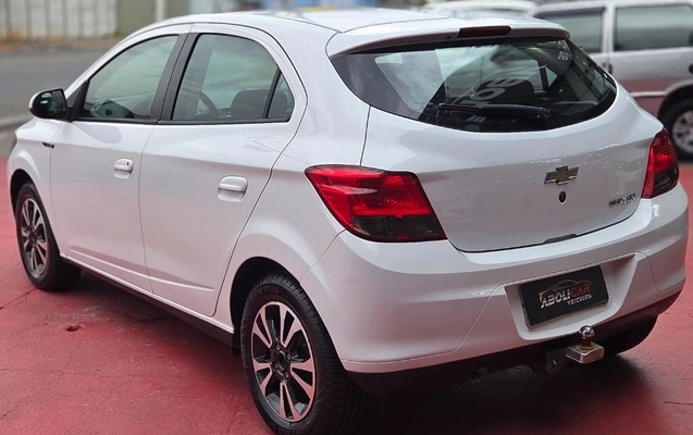 imagem-https://www.socarrao.com.br/sc-vehicle-images-prod/4426025/1792704450718-gb-83df733.jpg