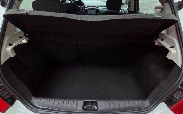 imagem-https://www.socarrao.com.br/sc-vehicle-images-prod/4426025/1792704450735-gb-70fe599.jpg