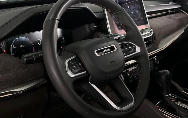 imagem-https://www.socarrao.com.br/sc-vehicle-images-prod/4426036/1792704573025-8538731_14_B_0b9a11ecf5.jpeg