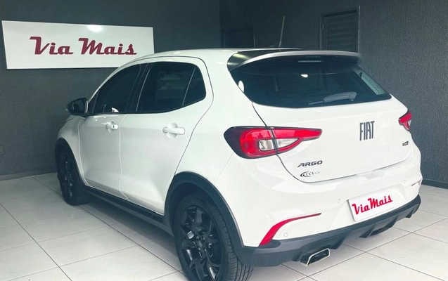 imagem-https://www.socarrao.com.br/sc-vehicle-images-prod/4426040/1792864175106-8596895_10_B_bd6684fe52.jpeg