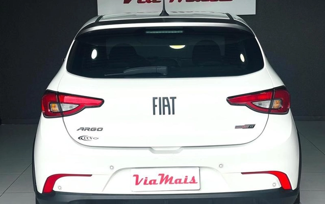 imagem-https://www.socarrao.com.br/sc-vehicle-images-prod/4426040/1792864175108-8596895_11_B_0763213872.jpeg