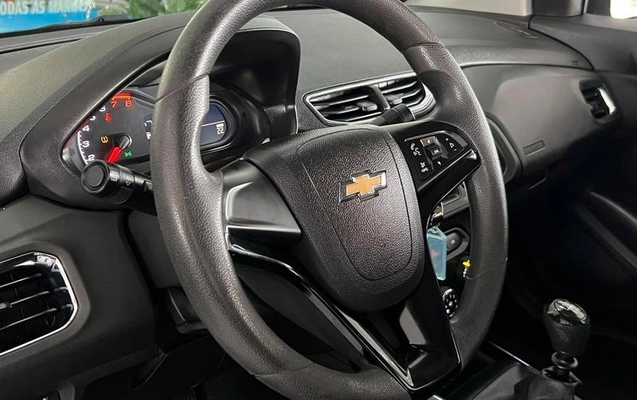imagem-https://www.socarrao.com.br/sc-vehicle-images-prod/4426057/1792704714202-8520727_15_B_8ff323a1e9.jpeg