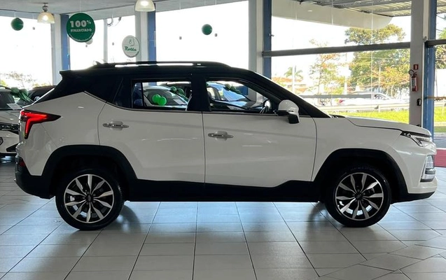 imagem-https://www.socarrao.com.br/sc-vehicle-images-prod/4426066/1792704758644-8555428_16_B_73ebf891f2.jpeg