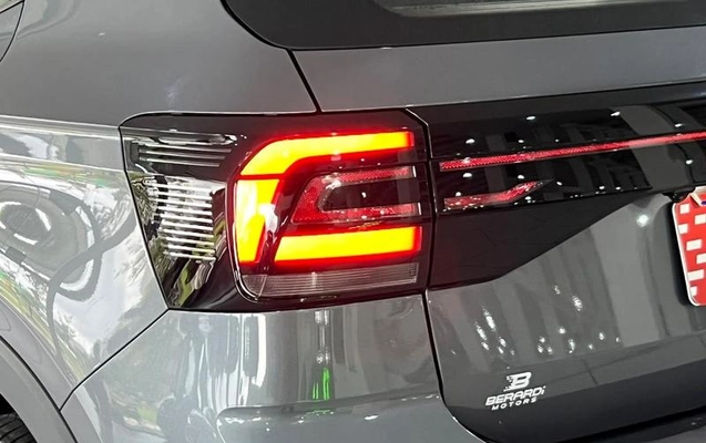 imagem-https://www.socarrao.com.br/sc-vehicle-images-prod/4426074/1792704774480-8582288_11_B_525fe8094e.jpeg