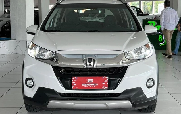 imagem-https://www.socarrao.com.br/sc-vehicle-images-prod/4426083/1792704809863-8565197_13_B_66ce39632b.jpeg
