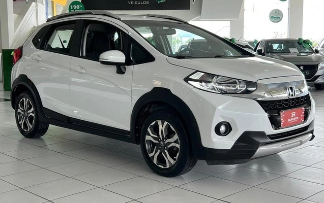 imagem-https://www.socarrao.com.br/sc-vehicle-images-prod/4426083/1792704809868-8565197_12_B_0e4cb089d7.jpeg