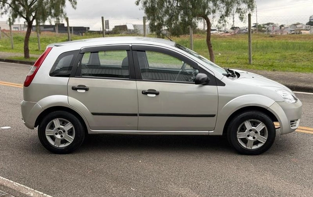 imagem-https://www.socarrao.com.br/sc-vehicle-images-prod/4426093/1792704868605-8595552_8_B_fc1b1981c3.jpeg