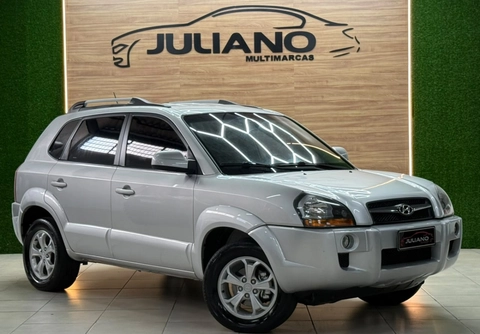 Hyundai Tucson 2.0 16V Aut. 2015 Prata — foto 1 de 3