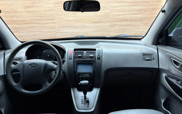imagem-https://www.socarrao.com.br/sc-vehicle-images-prod/4426165/1792705582410-39Mr7Hh27BBzjDnQSOE2OmuRsPsKX6tJ.jpg