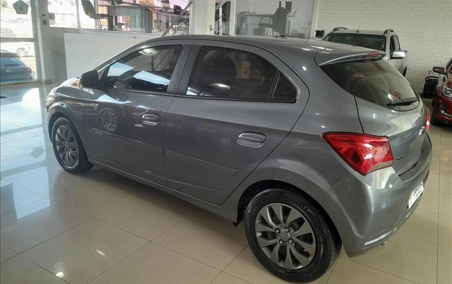imagem-https://www.socarrao.com.br/sc-vehicle-images-prod/4426183/1792888869080-fdb42642-229a-4467-beab-81e549df88f520260828092135.jpeg