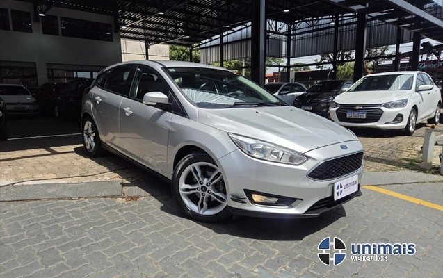 imagem-https://www.socarrao.com.br/sc-vehicle-images-prod/4426238/1792705925232-13e4a359-56e0-4b3b-85d2-be109303f20b20261022171916.jpeg