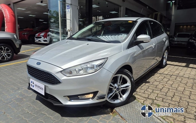 imagem-https://www.socarrao.com.br/sc-vehicle-images-prod/4426238/1792705925236-1ff91861-c45a-4f56-8228-664b8ae3a22a20261022171915.jpeg
