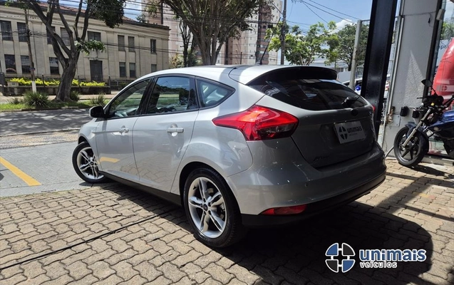 imagem-https://www.socarrao.com.br/sc-vehicle-images-prod/4426238/1792705925244-1e34aaf4-4f3d-4d1e-aa27-3de6b1e896fb20261022171916.jpeg