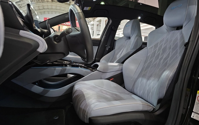 imagem-https://www.socarrao.com.br/sc-vehicle-images-prod/4426278/1792706445308-1_055655.jpg