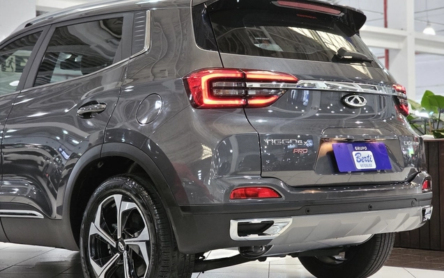 imagem-https://www.socarrao.com.br/sc-vehicle-images-prod/4426339/1792706858345-1_055849.jpg