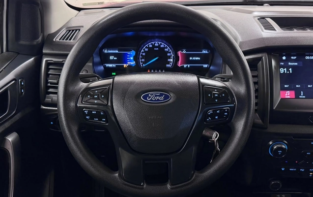 imagem-https://www.socarrao.com.br/sc-vehicle-images-prod/4426375/1792707203988-8d929f5660574adf93f15e17ca21f79c_1792675932220.jpg