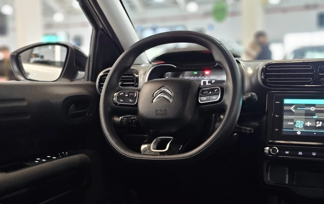 imagem-https://www.socarrao.com.br/sc-vehicle-images-prod/4426437/1792707651091-1_060457.jpg