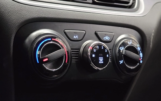 imagem-https://www.socarrao.com.br/sc-vehicle-images-prod/4426445/1792707661957-1_060352.jpg