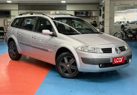 Renault Megane 2008 Prata — foto 1 de 3