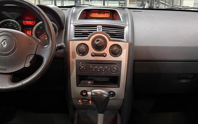 imagem-https://www.socarrao.com.br/sc-vehicle-images-prod/4426471/1792707995330-8597805_8_B_f39e56a7db.jpeg