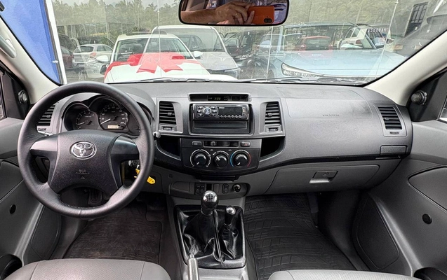 imagem-https://www.socarrao.com.br/sc-vehicle-images-prod/4426547/1792708628133-edb03502a3444b9bb491e21184ab25ba_1792700249169.jpg