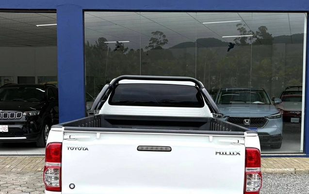 imagem-https://www.socarrao.com.br/sc-vehicle-images-prod/4426547/1792708628136-6266bdede02740e1bef9e89f9ea64a0e_1792700249179.jpg