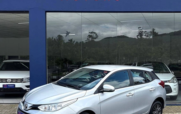 imagem-https://www.socarrao.com.br/sc-vehicle-images-prod/4426565/1792708775829-8f711eaf116c4e03a2c0c9dfaa0edbbf_1792699632556.jpg