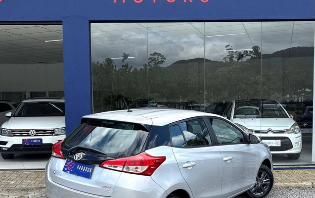 imagem-https://www.socarrao.com.br/sc-vehicle-images-prod/4426565/1792708775831-e7bc858cfba9408e9196bc6993f28dbe_1792699632561.jpg