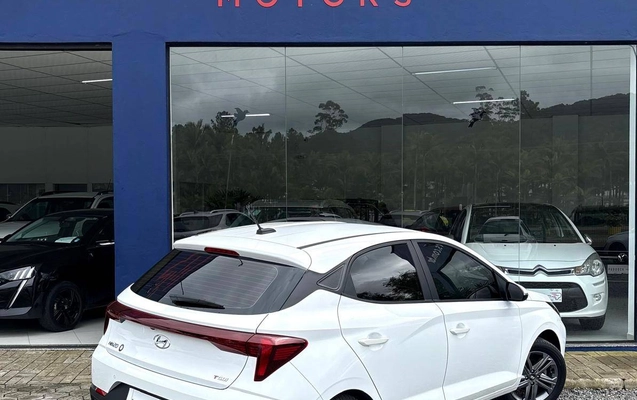 imagem-https://www.socarrao.com.br/sc-vehicle-images-prod/4426571/1792708903053-ad2b7b44f0484f9bb1ea502b70853214_1792697084516.jpg