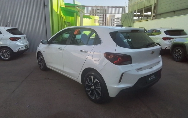 imagem-https://www.socarrao.com.br/sc-vehicle-images-prod/4427118/1792714520132-1_013632.jpg