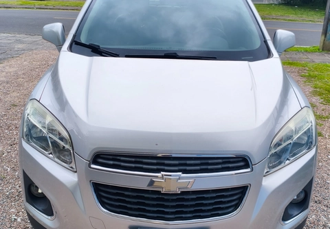 Chevrolet Tracker 2015 Prata — foto 1 de 3