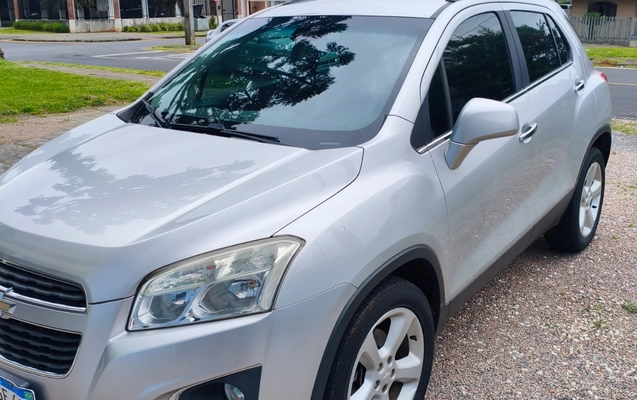 imagem-https://www.socarrao.com.br/sc-vehicle-images-prod/4427199/1792716419521-SU1HXzIwMjYxMDIyXzEyMzQzNy5qcGc.jpg