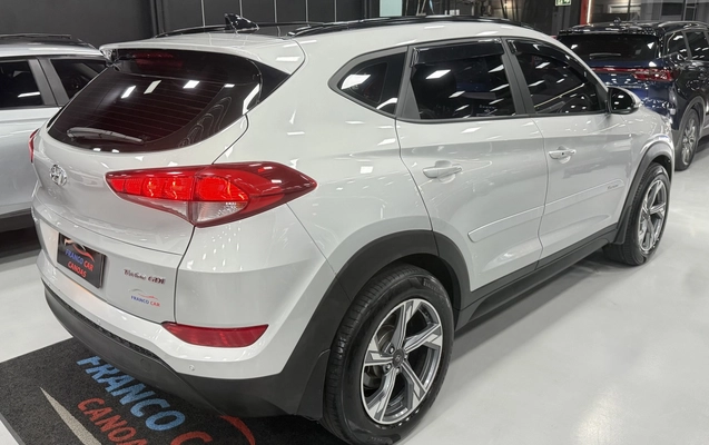imagem-https://www.socarrao.com.br/sc-vehicle-images-prod/4427722/1792720937217-1_105919.jpg