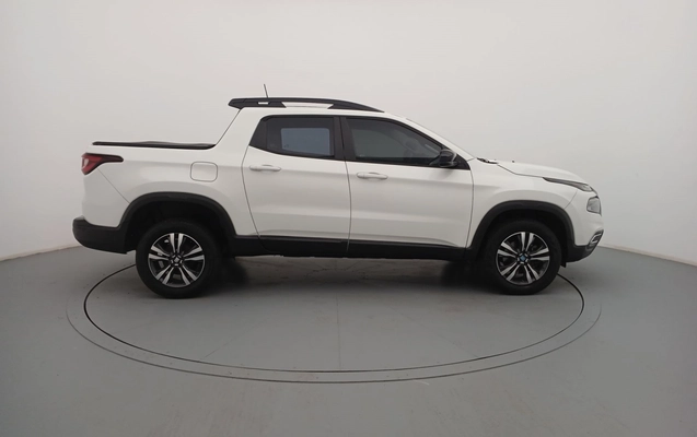 imagem-https://www.socarrao.com.br/sc-vehicle-images-prod/4428115/1792725161919-1_093141.jpg