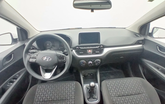 imagem-https://www.socarrao.com.br/sc-vehicle-images-prod/4428116/1792725162924-2_021206.jpg