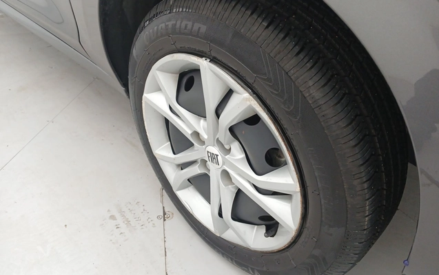 imagem-https://www.socarrao.com.br/sc-vehicle-images-prod/4428158/1792726612185-1_020042.jpg