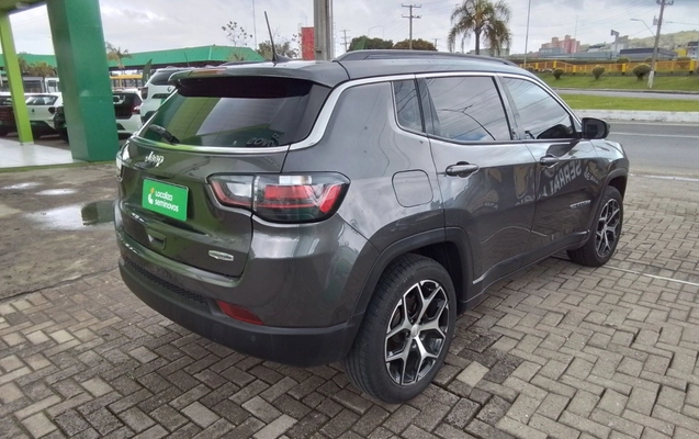 imagem-https://www.socarrao.com.br/sc-vehicle-images-prod/4428413/1792728395726-1_113932.jpg