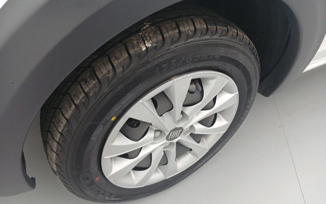 imagem-https://www.socarrao.com.br/sc-vehicle-images-prod/4428424/1792728427920-1_035120.jpg