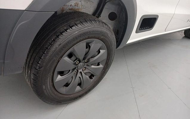 imagem-https://www.socarrao.com.br/sc-vehicle-images-prod/4428442/1792728456188-1_011946.jpg