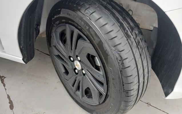 imagem-https://www.socarrao.com.br/sc-vehicle-images-prod/4428647/1792728738648-2_112146.jpg