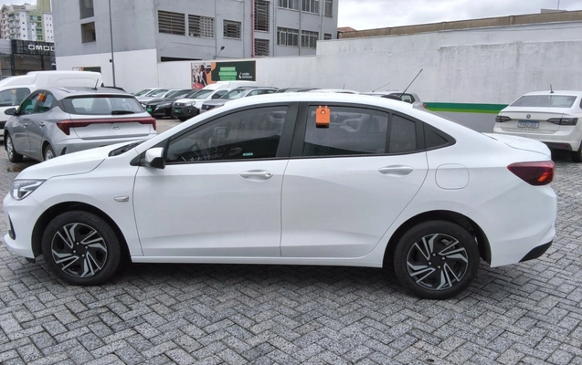 imagem-https://www.socarrao.com.br/sc-vehicle-images-prod/4428874/1792729372507-2_105944.jpg